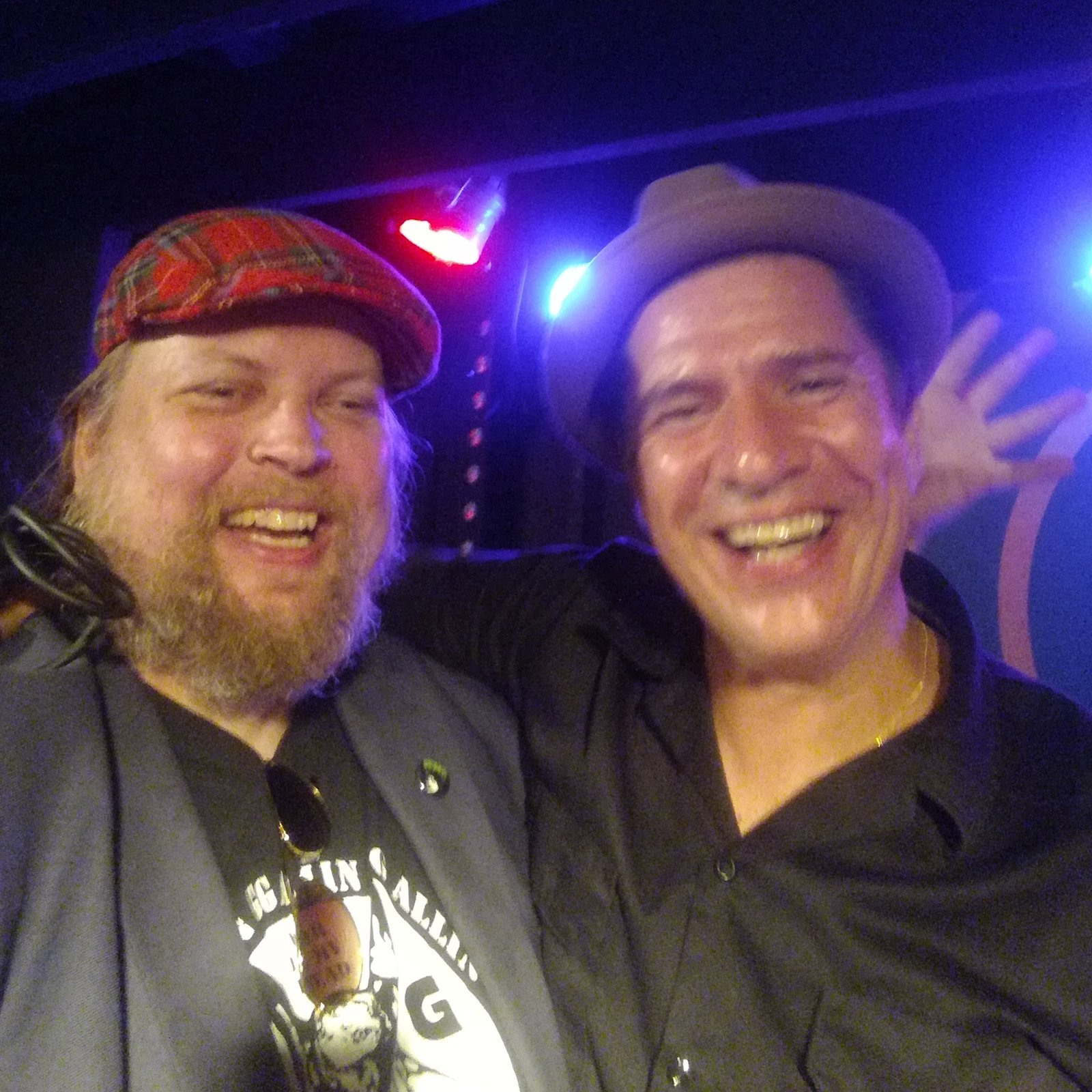 Nalle & Rane Raitsikka (Smack/Atomirotta)